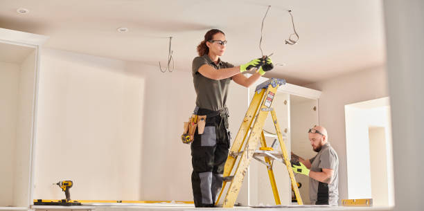 Best 24-Hour Electrician  in Oak Grove, MN