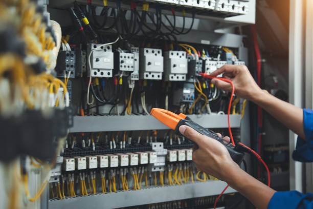 Best Local Electrician Companies  in Oak Grove, MN